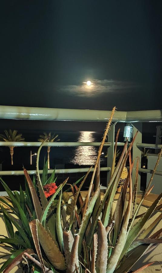 Apartamento Playa Del Faro Garrucha Bagian luar foto
